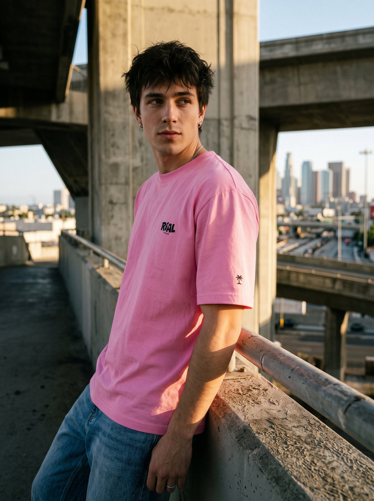 Essentials Bright T-Shirt — RIAL TRUE