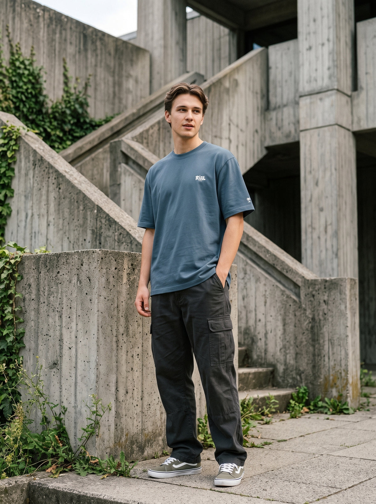 Essentials Dark T-Shirt — RIAL TRUE