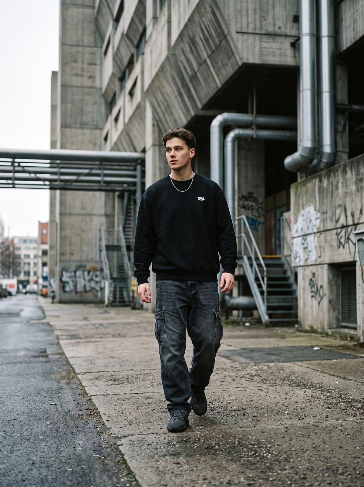 Essentials Dark Crewneck Sweatshirt — RIAL TRUE